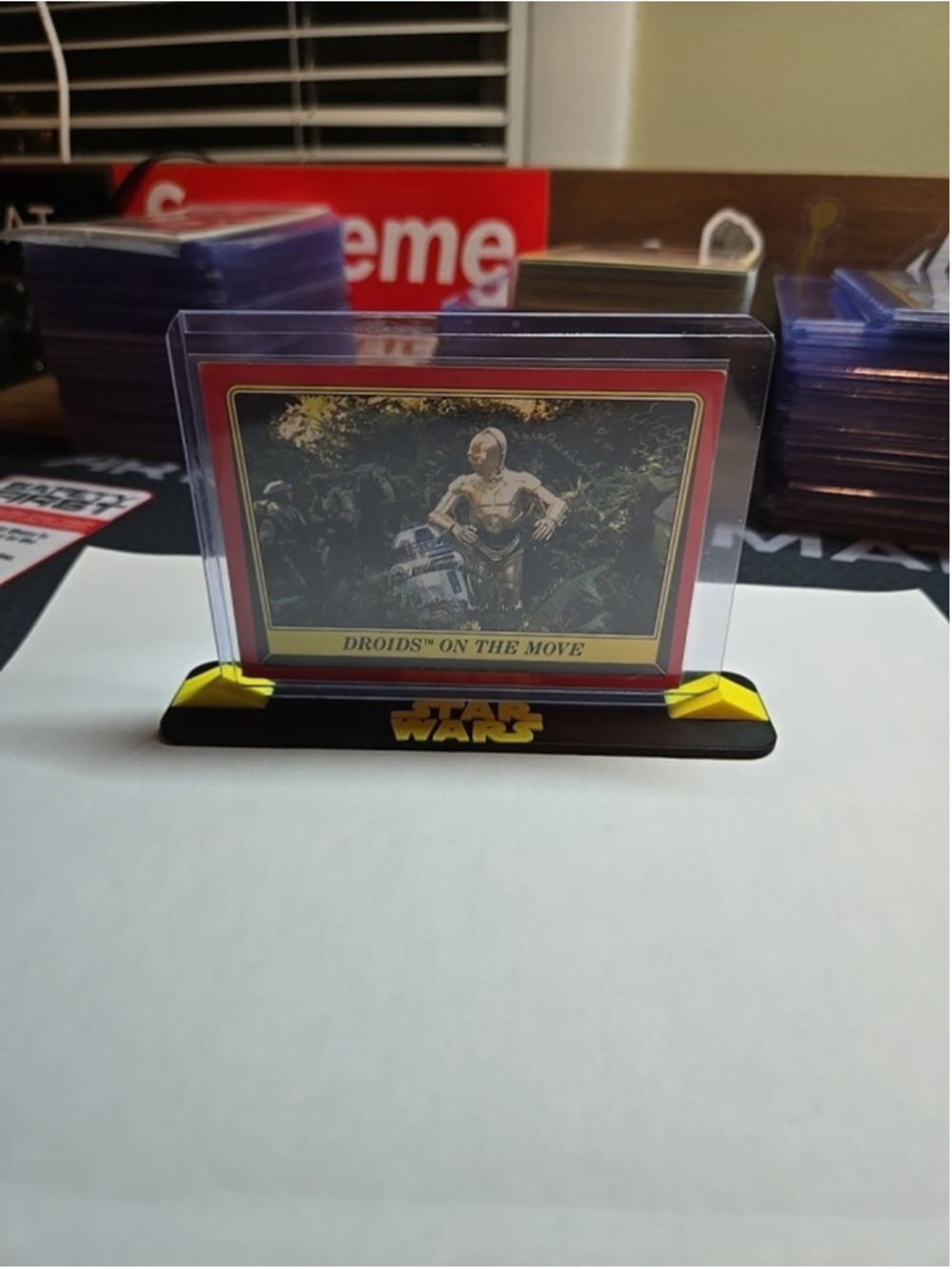1983 Topps Star Wars Return of the Jedi on the Move #69 W/3D Printed Stand